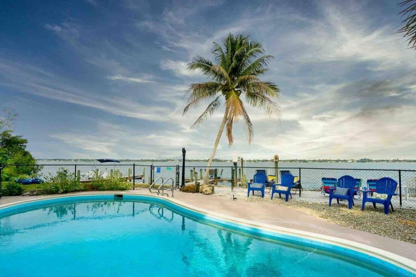 Great After Milton-Scenic Waterfront! Bp Villa Ингълууд Екстериор снимка